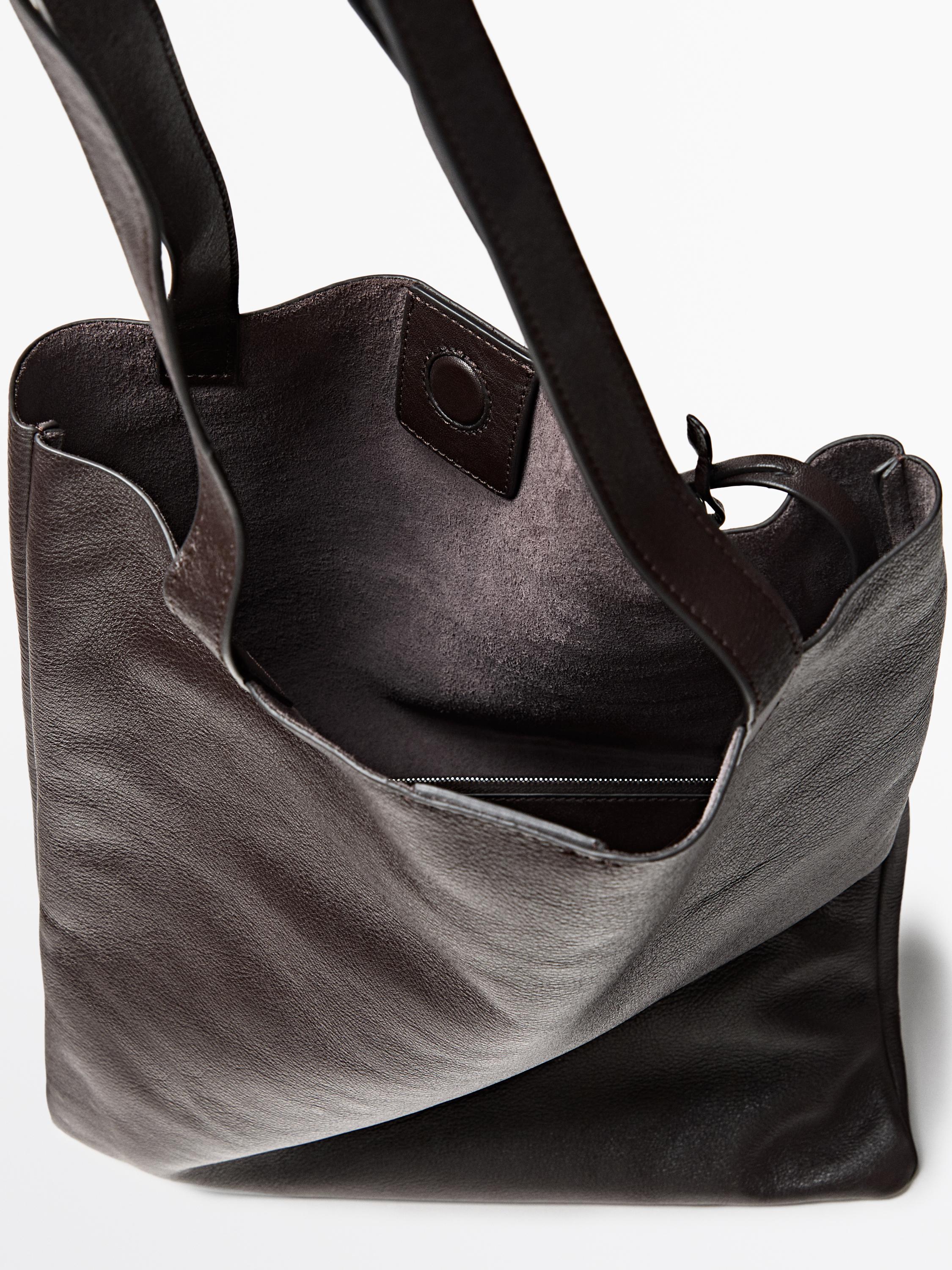 Nappa leather tote bag with clutch detail